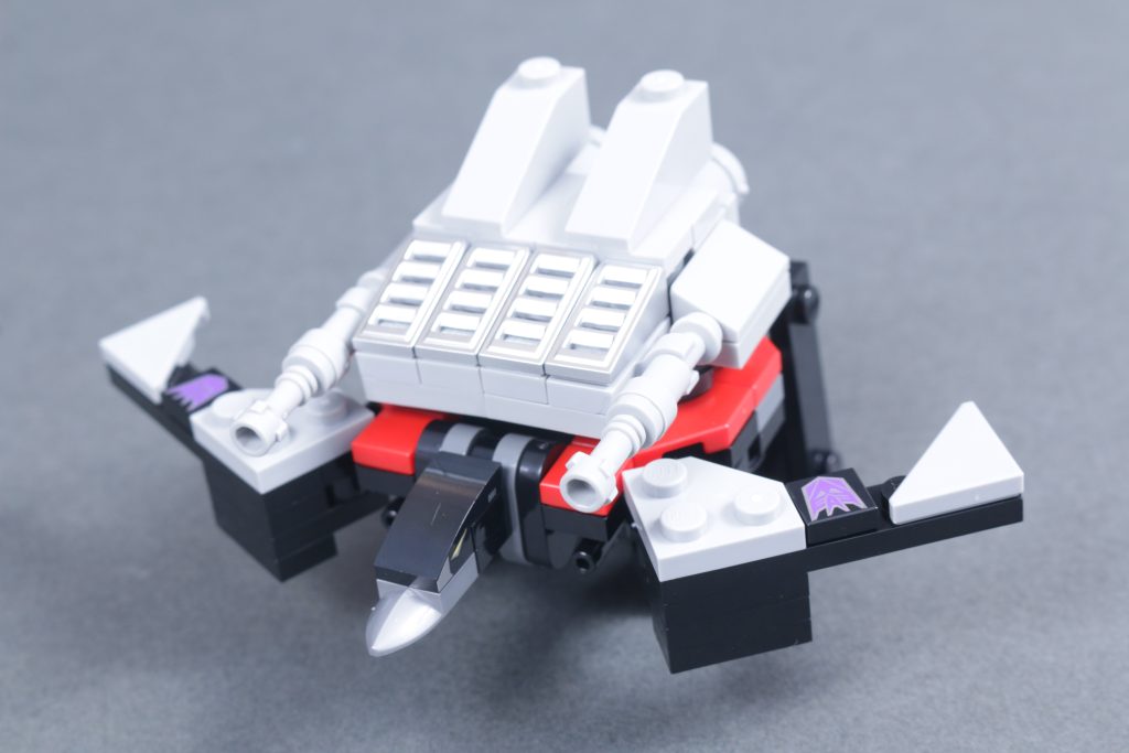 LEGO Icons Transformers 10358 Soundwave review 33 1024x683
