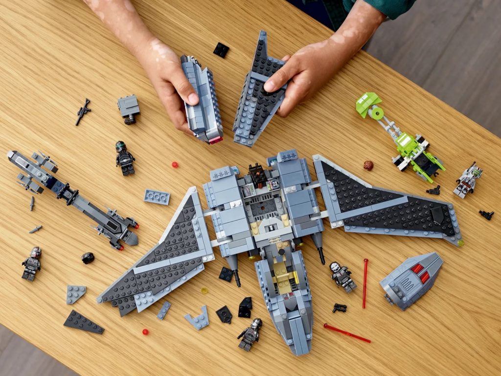 LEGO Star Wars 75314 The Bad Batch Attack Shuttle 13