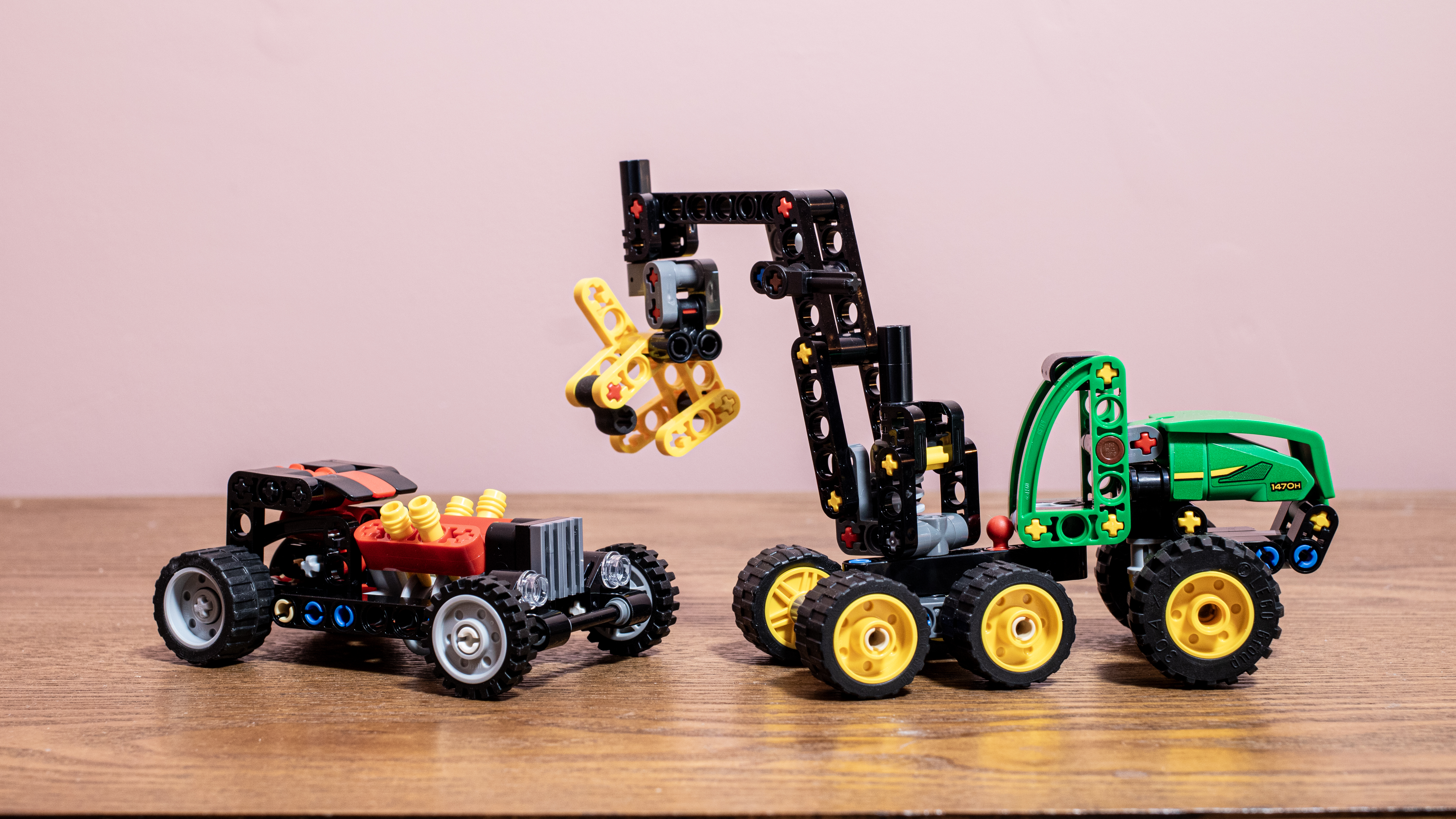 When small LEGO Technic sets work... and when they don't