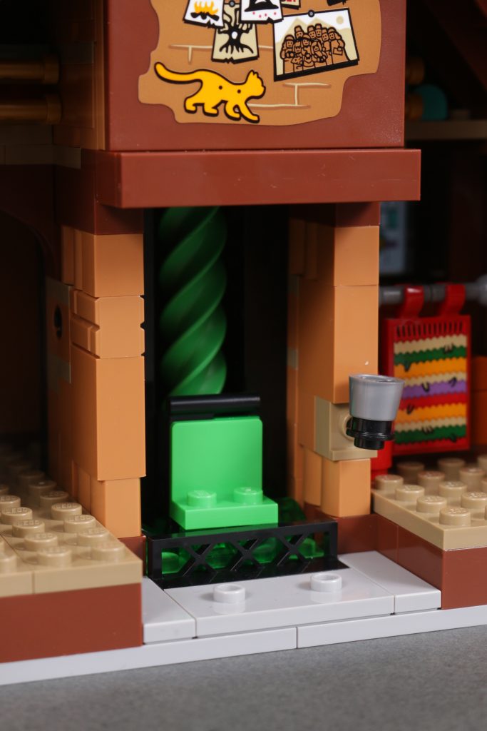 LEGO Harry Potter 40695 Borgin and Burkes Floo Network review 15 683x1024